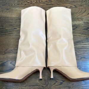 Chic Cream Heeled Women's Boots